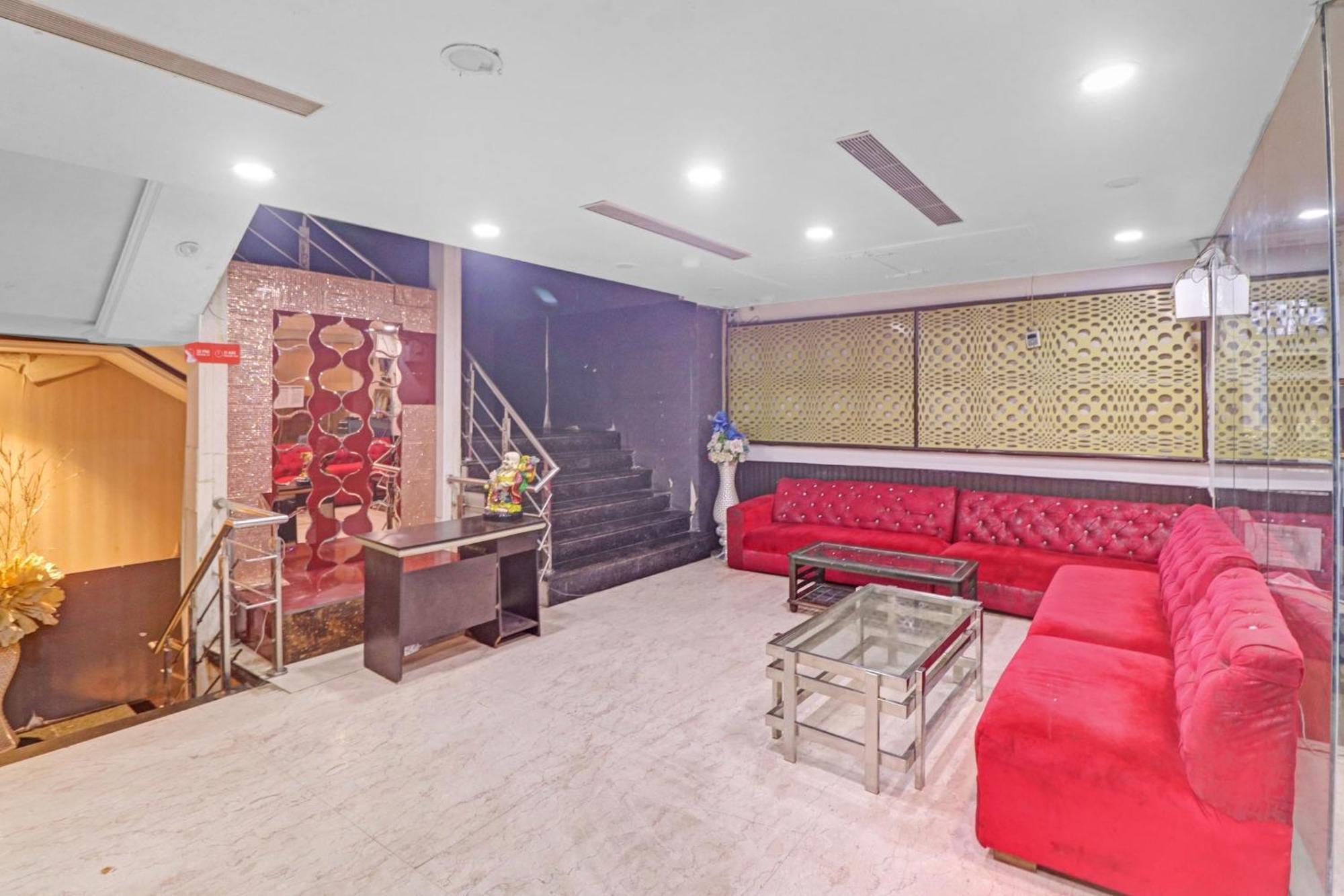 Hotel Collection O Seven Heaven Nowe Delhi Zewnętrze zdjęcie
