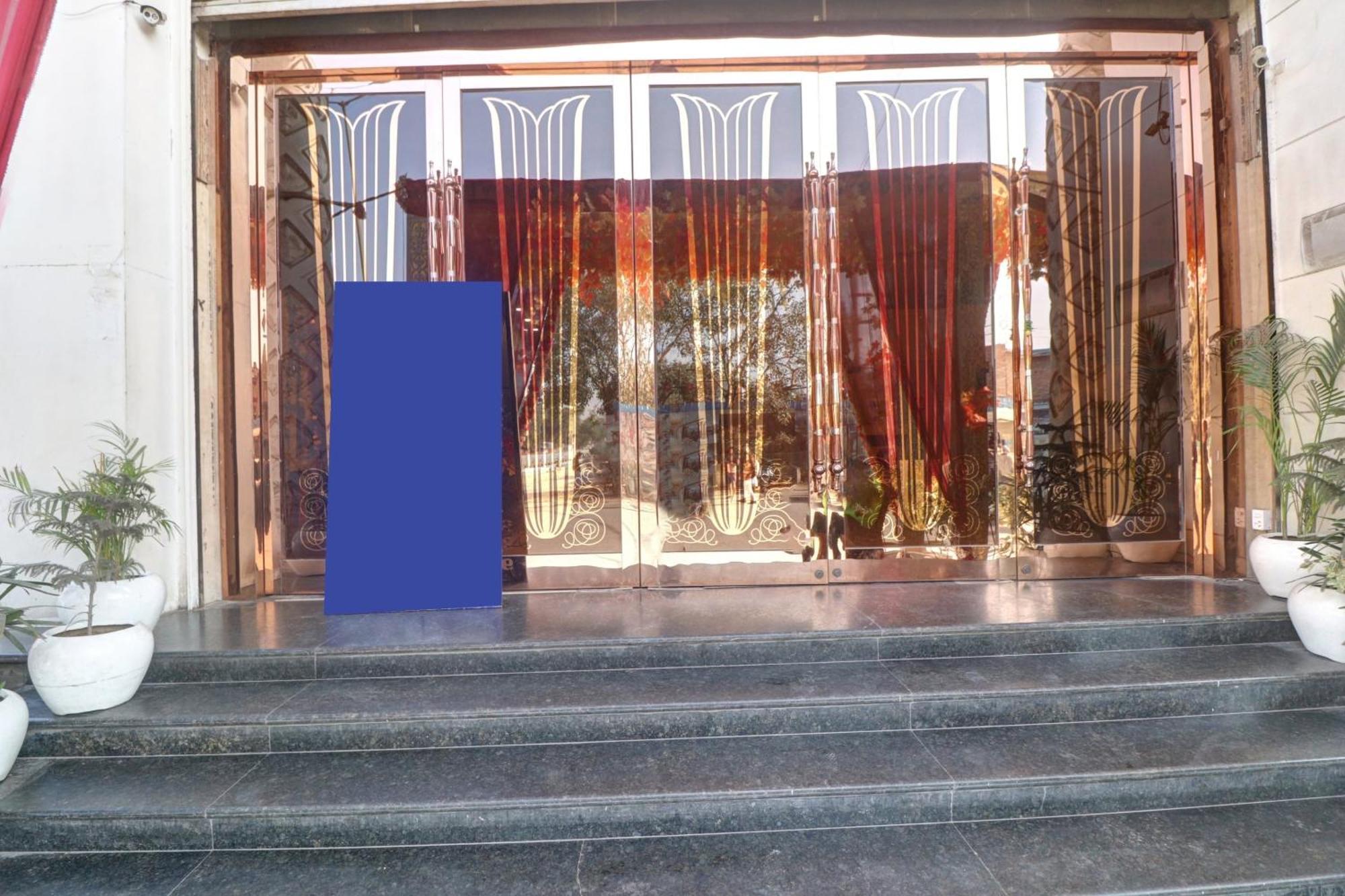 Hotel Collection O Seven Heaven Nowe Delhi Zewnętrze zdjęcie